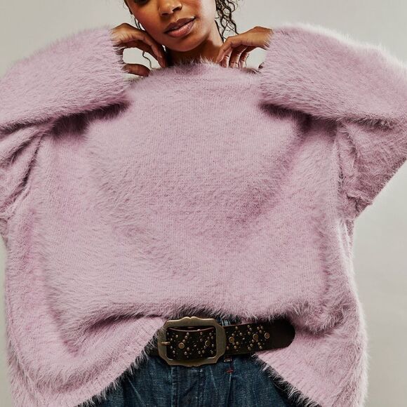 Free People Harrison Bunny Crew Fuzzy Oversized Lilac Sweater Size XS NEW $168 - Picture 1 of 11